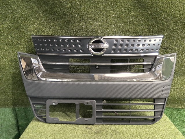 【中古】中古部品 デイズルークス B21A ラジエータグリル 【3260300000-260710000810400】|e-cleマート