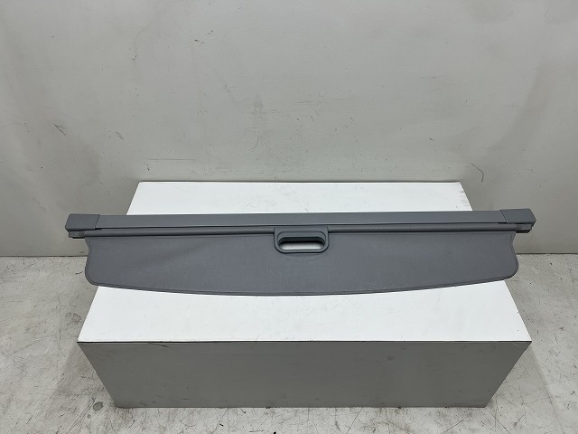 【中古】中古部品 クライスラー300C LE57T リアボード・トノカバー 【3310070100-0000Y0778271100】|e-cleマート