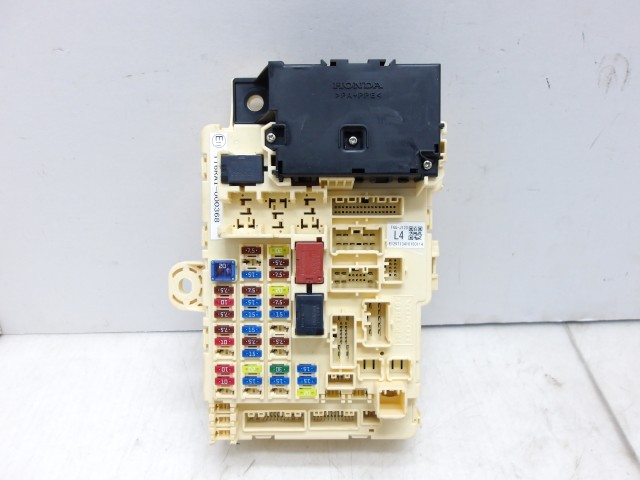 【中古】中古部品 N−WGN JH1 ヒューズボックス 【3310250100-000263027267800】|e-cleマート