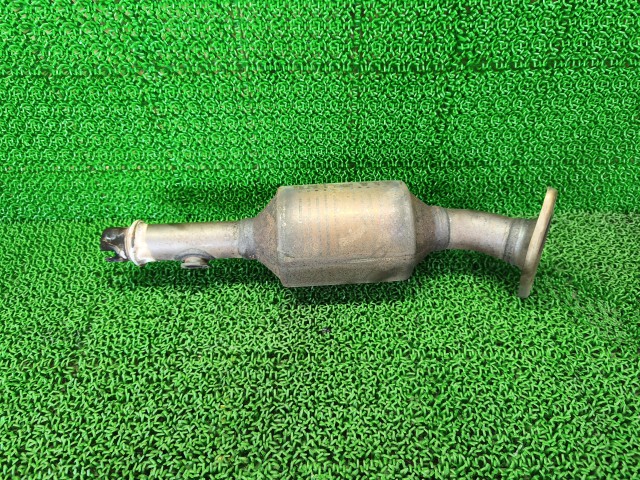 【中古】中古部品 エブリィ DA64V フロントエキゾーストパイプ 【3330660100-000026316622200】|e-cleマート