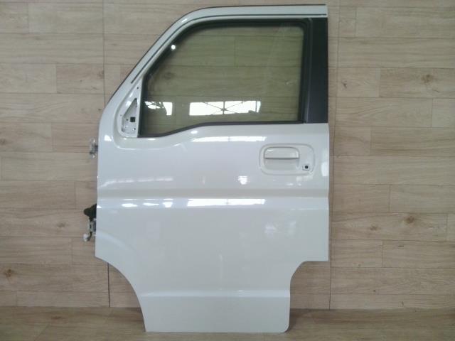 【中古】中古部品 エブリィ DA17W 左フロントドア 【3310390100-260523000413200】|e-cleマート