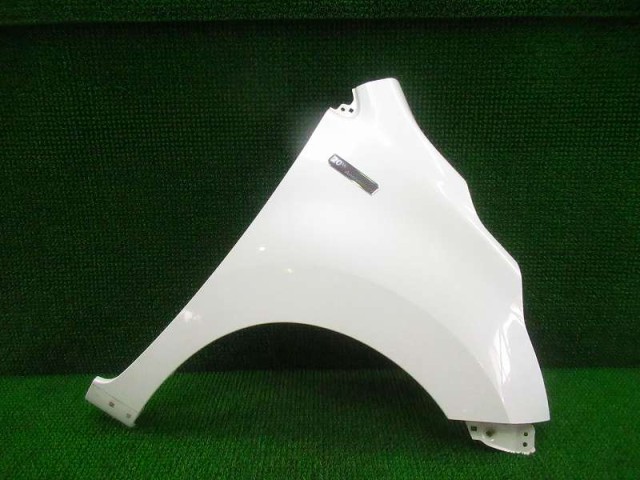 【中古】中古部品 ワゴンR MH34S 右フロントフェンダー 【3330210100-000038142210600】|e-cleマート