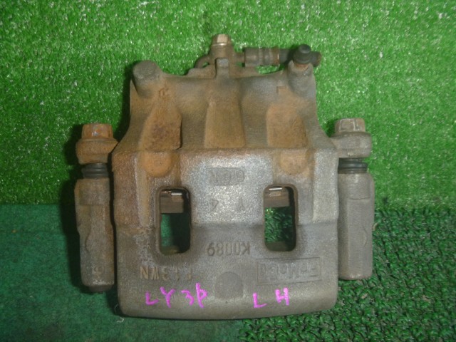 【中古】中古部品 MPV LY3P 左フロントキャリパー 【3330370100-000263012944360】|e-cleマート