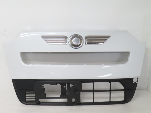 【中古】中古部品 ムーヴキャンバス LA850S ラジエータグリル 【3380050000-000038572610400】|e-cleマート