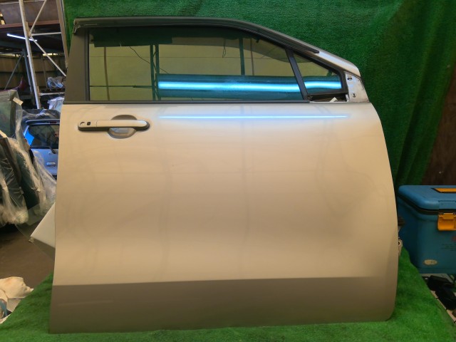 【中古】中古部品 ワゴンR MH44S 右フロントドア 【3260240000-260714000513100】|e-cleマート