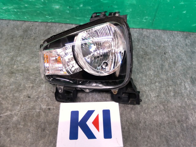 【中古】中古部品 アルト HA36S 左ﾍｯﾄﾞﾗﾝﾌﾟ 【3260310000-260714000110900】｜e-cleマート