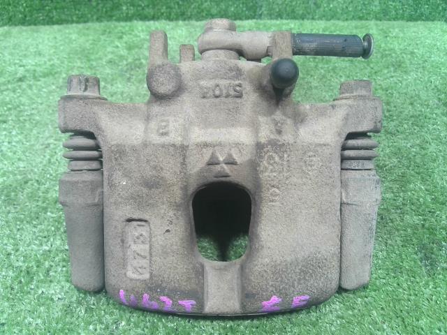 【中古】中古部品 ミニキャブ U62T 右フロントキャリパー 【3330900100-000026082344330】|e-cleマート
