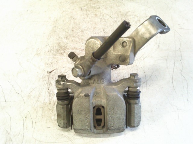 【中古】中古部品 アルト HA22S 右リアキャリパー 【3330990500-260715000144430】|e-cleマート