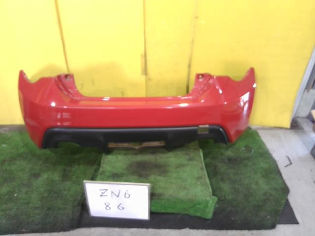 【中古】中古部品 86 ZN6 リアバンパー 【3331010600-260706000615100】|e-cleマート