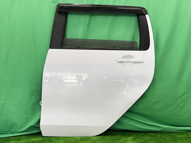 【中古】中古部品 N−WGN JH3 左リアドア 【3330240100-002026572213400】|e-cleマート