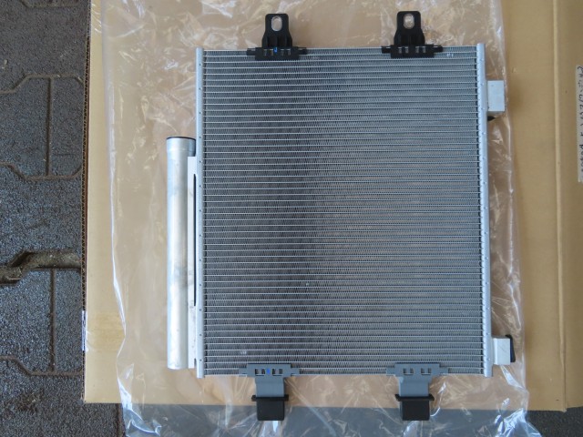 【中古】中古部品 ムーヴキャンバス LA850S コンデンサー 【3380050000-000038604960600】|e-cleマート