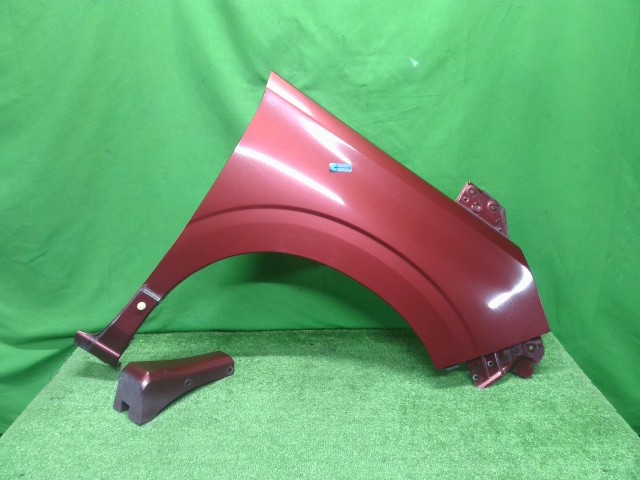 【中古】中古部品 セレナ GFC27 右フロントフェンダー 【3310200100-000022927610600】|e-cleマート