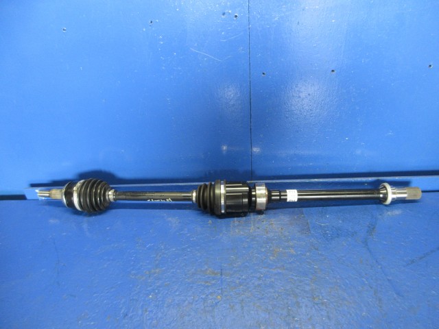 【中古】中古部品 MAZDA3 BP8P 右フロントドライブシャフト 【3310270100-000015434242100】|e-cleマート
