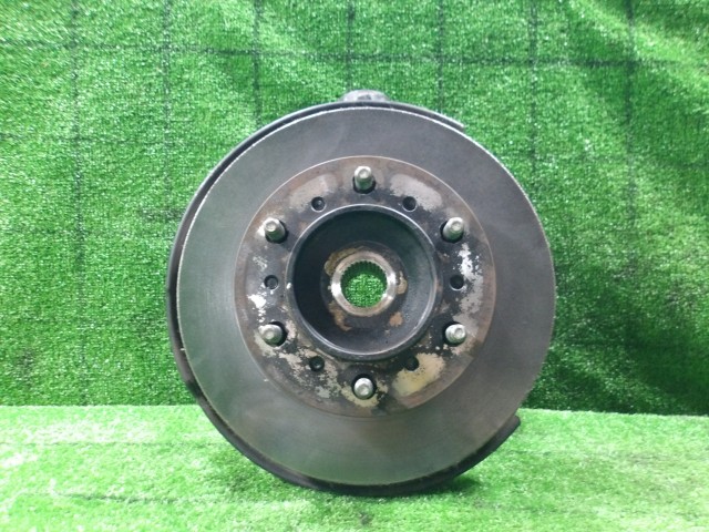 【中古】中古部品 ハイエース KDH206V 左フロントナックルハブ 【3330420100-260703000144340】|e-cleマート