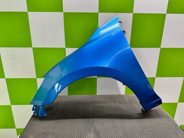 【中古】中古部品 デミオ DJ5FS 左フロントフェンダー 【3330530100-000005621810700】|e-cleマート