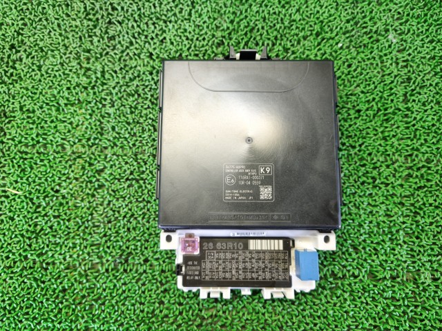 【中古】中古部品 ラパン HE33S ヒューズボックス 【3330660100-000026311467800】|e-cleマート