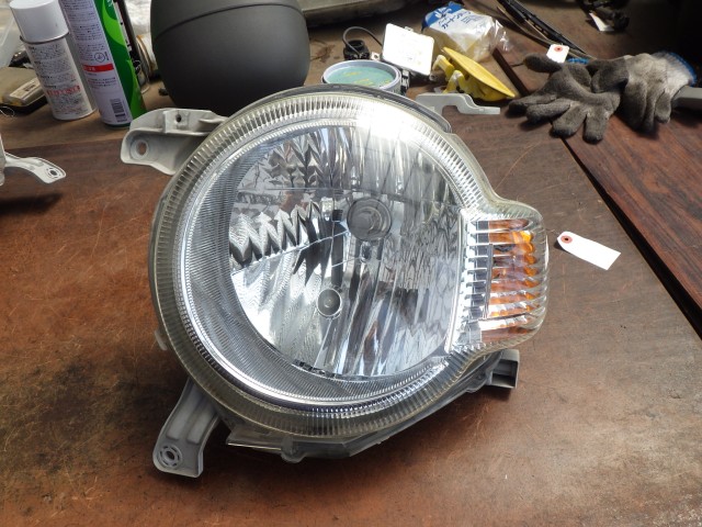 【中古】中古部品 ミラココア L675S 左ヘッドランプ 【3331010800-000024488510900】|e-cleマート