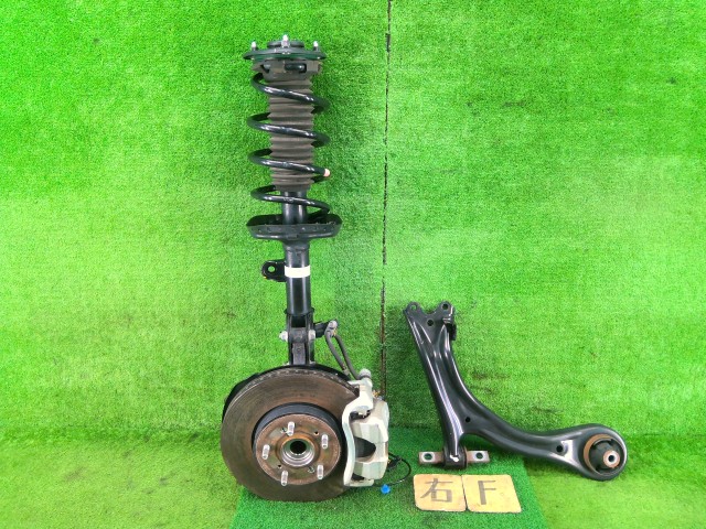 【中古】中古部品 ステップワゴン RP8 右フロントストラット 【3330990100-260619000450100】|e-cleマート