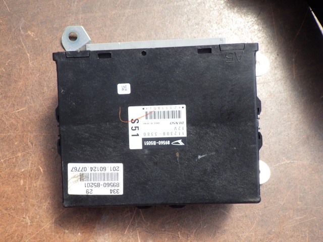 【中古】中古部品 ハイゼット S320V エンジンコンピューター 【3331010800-000024359863100】|e-cleマート