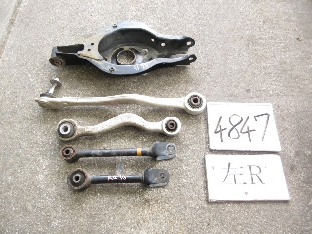 【中古】中古部品 レクサス IS AVE30 左ﾘｱﾛｱｱｰﾑ 【3500170000-260718503851840】｜e-cleマート