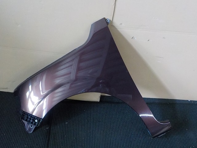 【中古】中古部品 ミラココア L675S 左ﾌﾛﾝﾄﾌｪﾝﾀﾞｰ 【3260200000-260715000610700】｜e-cleマート 10,692円