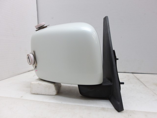 【中古】中古部品 パレット MK21S 右ｻｲﾄﾞﾐﾗｰ 【3310250100-000263027513500】｜e-cleマート