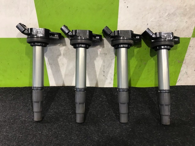 【中古】中古部品 プリウス ZVW30 ｲｸﾞﾆｯｼｮﾝｺｲﾙ 【3330530100-000005635867250】｜e-cleマート