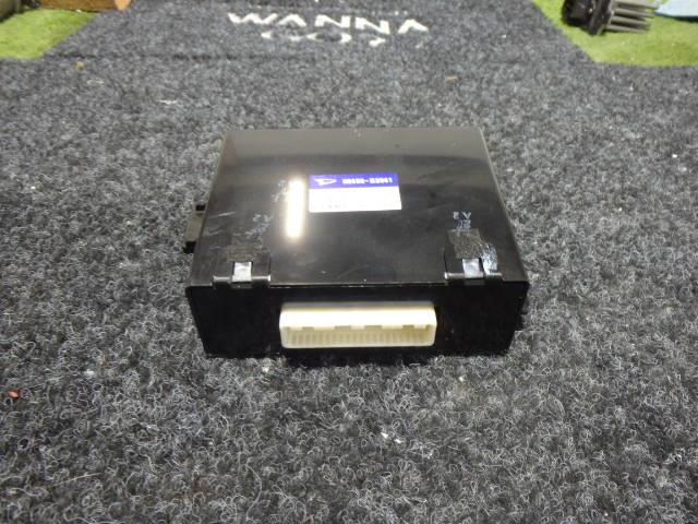 【中古】中古部品 ムーヴ L175S A/Cｺﾝﾋﾟｭｰﾀｰ 【3331010800-001628113463900】