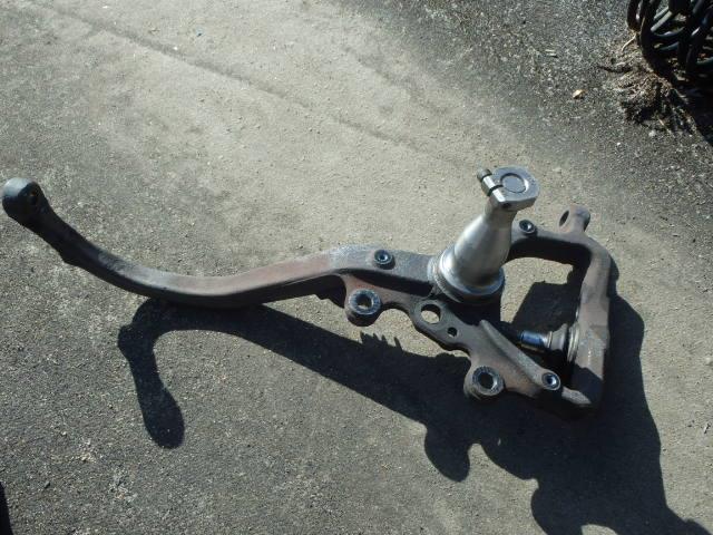 【中古】中古部品 ベンツ Sクラス 220065 右ﾌﾛﾝﾄﾅｯｸﾙﾊﾌﾞ 【3331010800-001718317144310】