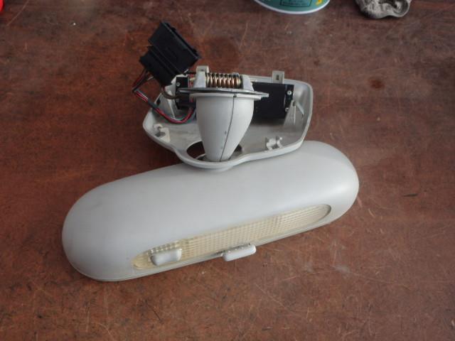 【中古】中古部品 VW ニュービートル 9CAQY ﾙｰﾑﾐﾗｰ 【3331010800-000019540677600】