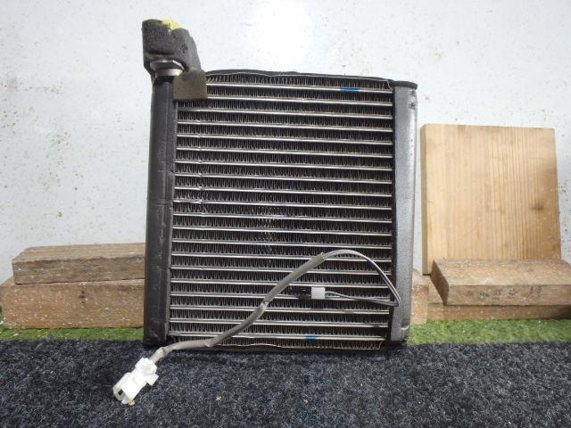 【中古】中古部品 プレマシー CR3W A/Cｸｰﾘﾝｸﾞﾕﾆｯﾄ 【3331010800-001705193960800】