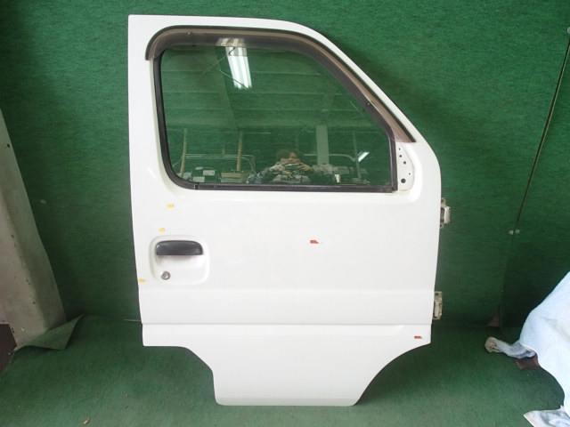 【中古】中古部品 スクラム DG52V 右ﾌﾛﾝﾄﾄﾞｱ 【3310420000-001251952913100】 13,460円