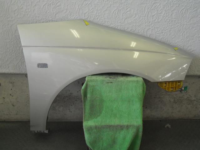 【中古】中古部品 オデッセイ RA6 右ﾌﾛﾝﾄﾌｪﾝﾀﾞｰ 【3310420000-000827405810600】