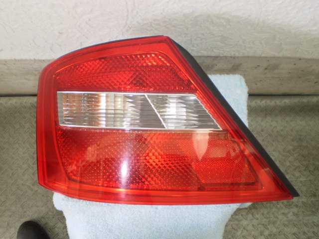 【中古】中古部品 セドリック MY34 左ﾃｰﾙﾗﾝﾌﾟ 【3310420000-000933419215600】