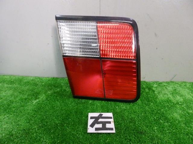 【中古】中古部品 カムリ SV41 ﾘｱﾌｨﾆｯｼｬｰﾊﾟﾈﾙ 【3260250000-000213211215201】