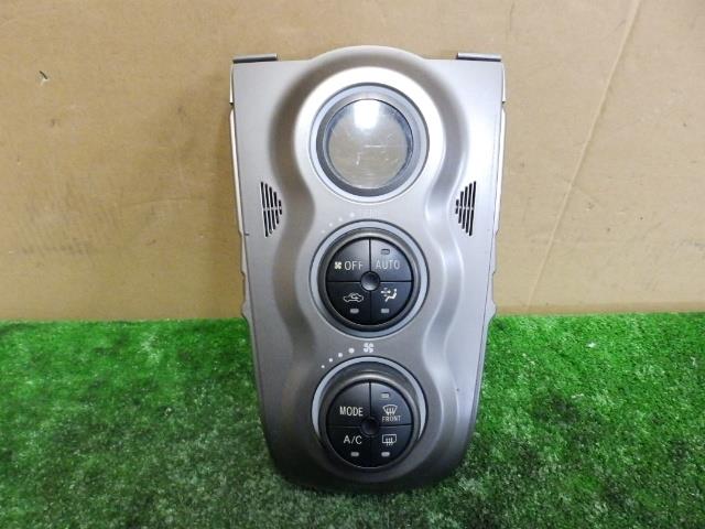 【中古】中古部品 ヴィッツ SCP90 A/Cスイッチパネル 【3260250000-001531399260900】