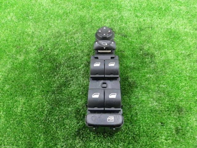 【中古】中古部品 シトロエン C4 B75F01 ﾊﾟﾜｰｳｲﾝﾄﾞｳｽｲｯﾁ 【3260250000-000213183261900】