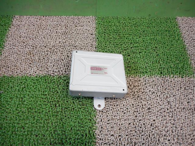 【中古】中古部品 セルボ CP22S ｴﾝｼﾞﾝｺﾝﾋﾟｭｰﾀｰ 【3330440100-001253637263100】