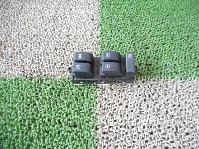 【中古】中古部品 ミライース LA310S ﾊﾟﾜｰｳｲﾝﾄﾞｳｽｲｯﾁ 【3330440100-001421476161900】