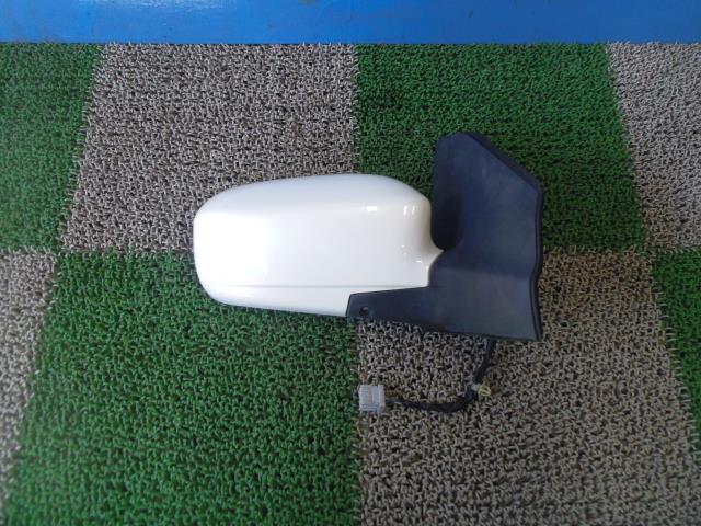 【中古】中古部品 シビック EU3 右サイドミラー 【3330440100-001462051313500】