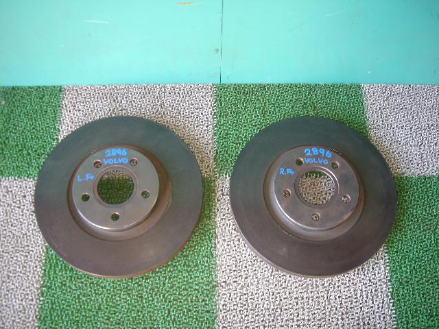 【中古】中古部品 ボルボ 40シリーズ MB5244 右ﾌﾛﾝﾄﾃﾞｨｽｸﾛｰﾀｰ(大型車用) 【3330440100-000951205444750】