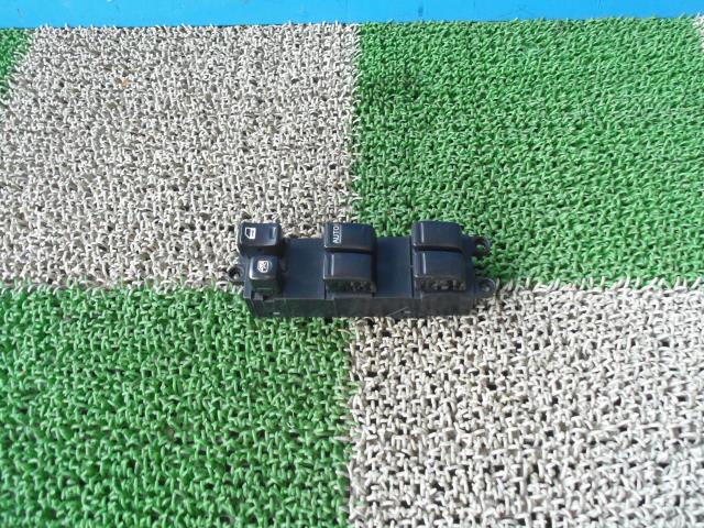 【中古】中古部品 ステージア WGNC34 ﾊﾟﾜｰｳｲﾝﾄﾞｳｽｲｯﾁ 【3330440100-001411360461900】