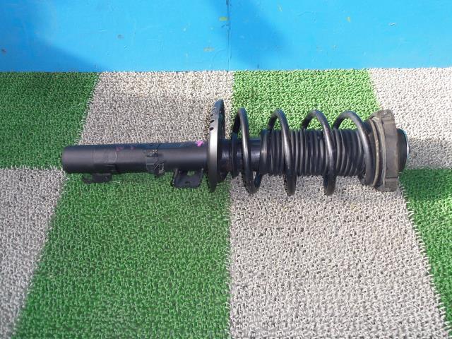 【中古】中古部品 VW ポロ 9NBKY 左ﾌﾛﾝﾄｽﾄﾗｯﾄ 【3330440100-001409142750210】 16,060円