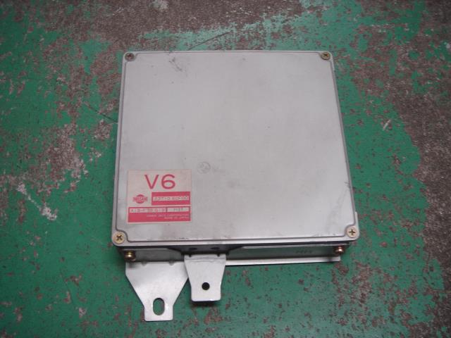【中古】中古部品 １８０ＳＸ RPS13 ｴﾝｼﾞﾝｺﾝﾋﾟｭｰﾀｰ 【3330440100-001145595463100】