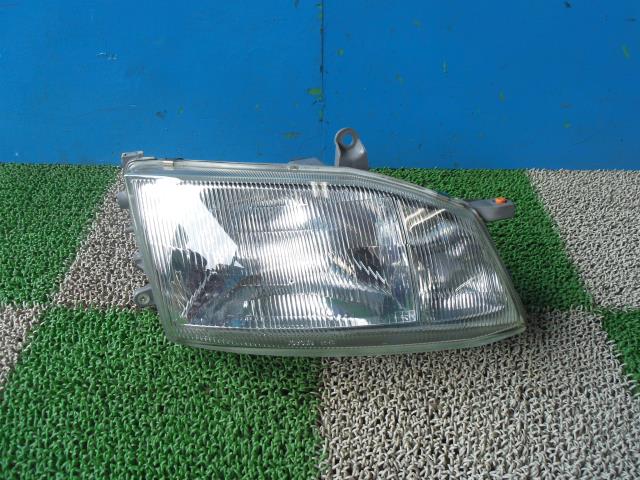 【中古】中古部品 グランビア KCH16W 右ﾍｯﾄﾞﾗﾝﾌﾟ 【3330440100-001615074010800】 12,780円