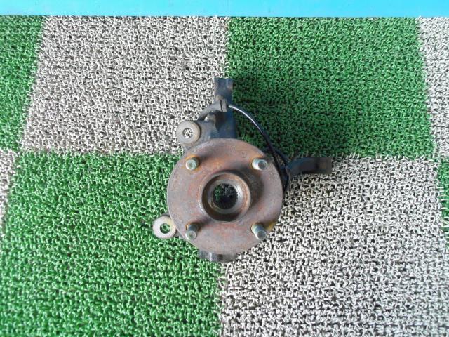 【中古】中古部品 デミオ DE3FS 左ﾌﾛﾝﾄﾅｯｸﾙﾊﾌﾞ 【3330440100-001548800744340】