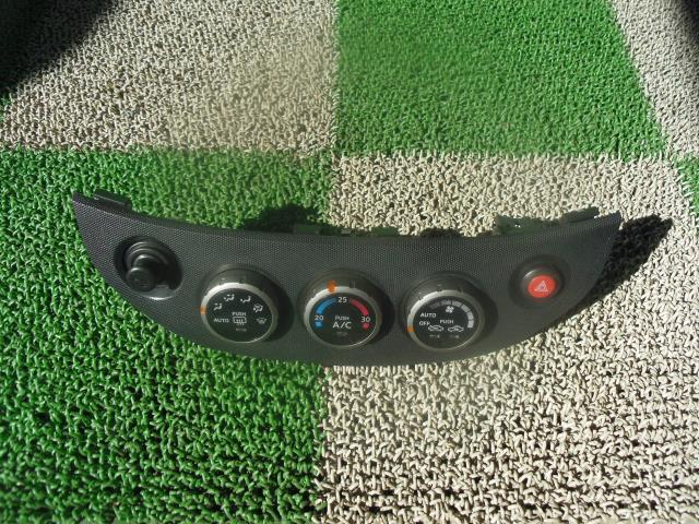 【中古】中古部品 セレナ TC24 A/Cｽｲｯﾁﾊﾟﾈﾙ 【3330440100-001252761060900】