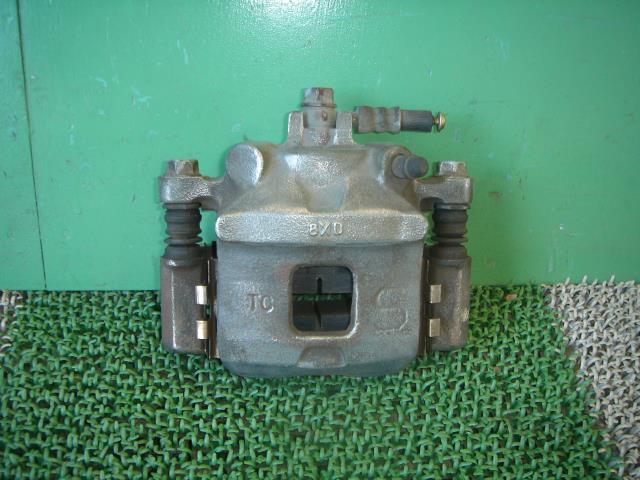 【中古】中古部品 ワゴンＲ MC21S 左ﾌﾛﾝﾄｷｬﾘﾊﾟｰ 【3330440100-001189068444360】