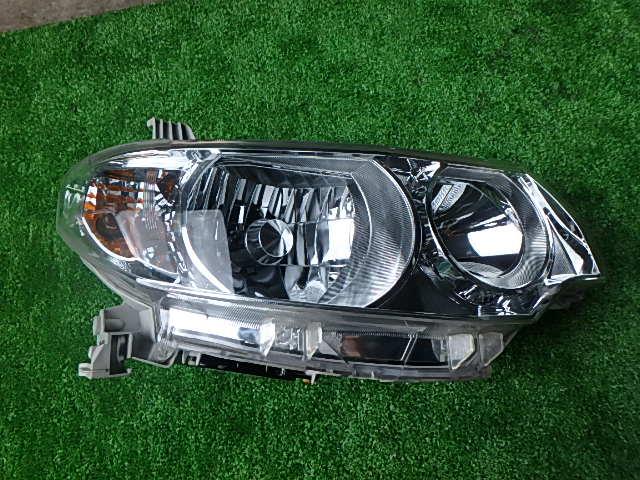【中古】中古部品 タント L385S 右ﾍｯﾄﾞﾗﾝﾌﾟ 【3330450100-001430844610800】