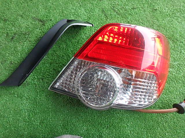 【中古】中古部品 インプレッサ GG3 右ﾃｰﾙﾗﾝﾌﾟ 【3330450100-001533348615500】